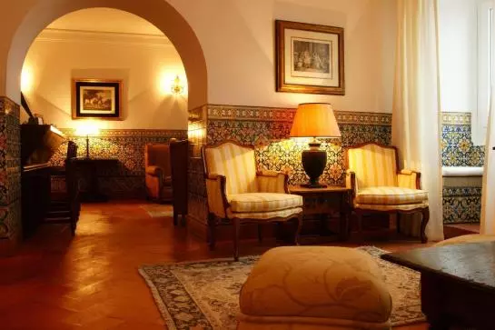 هتل Pousada de Setúbal - São Filipe