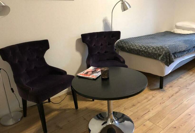 Saras Hotel Fd Amadeus