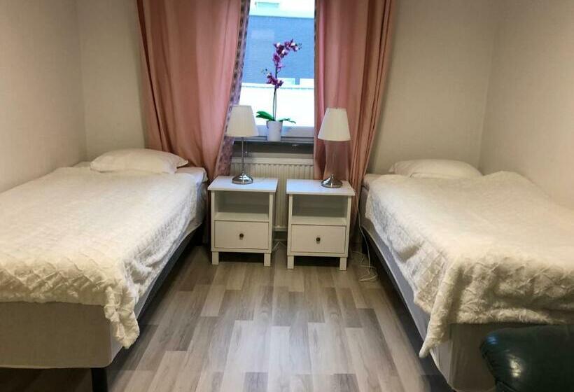 Saras Hotel Fd Amadeus