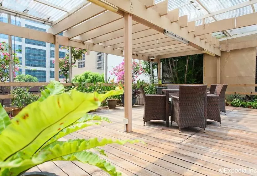 هتل Grand Pacific