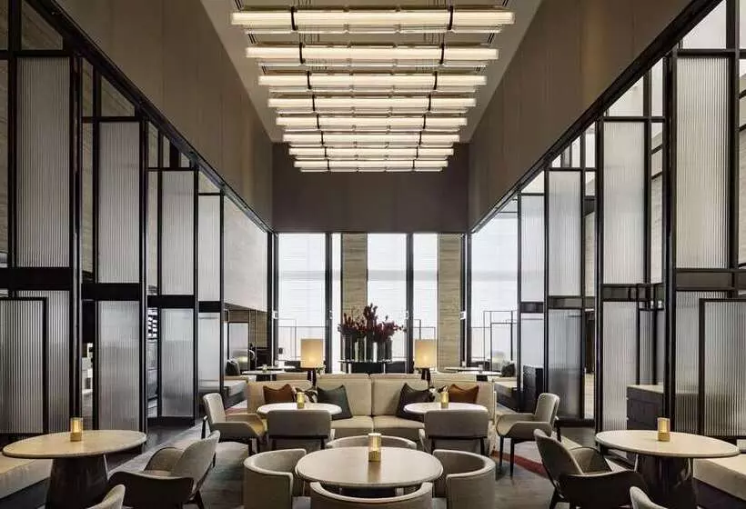 هتل Hilton Singapore Orchard