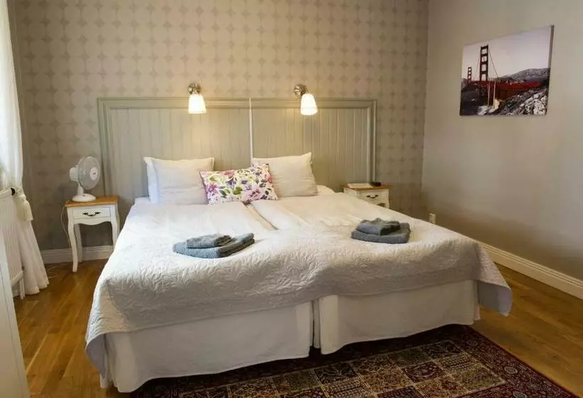 Lilla Hotellet I Nora