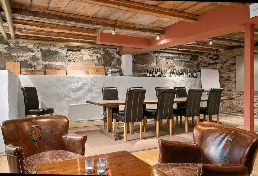 酒店 Toftaholm Herrgård