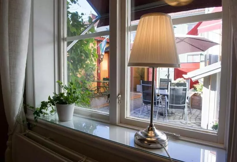 Lilla Hotellet I Nora