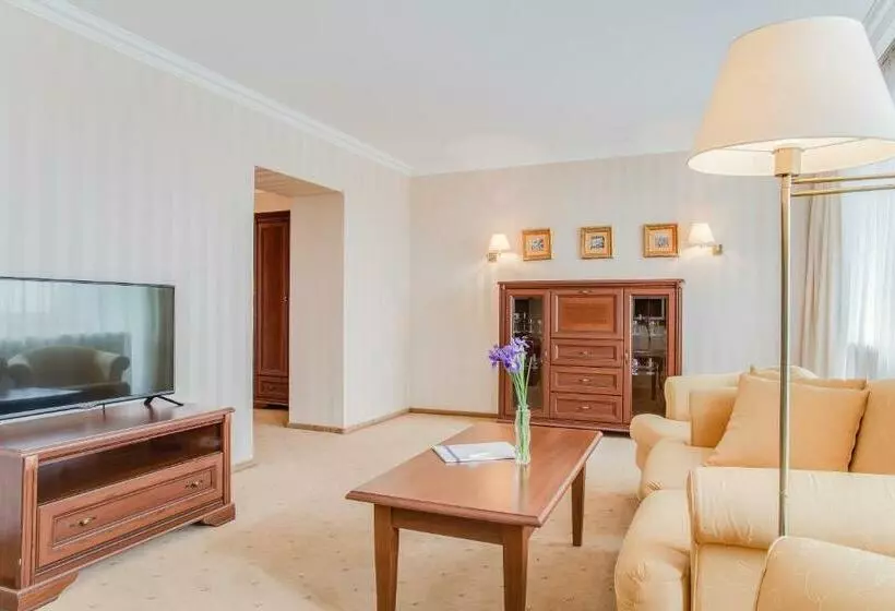 호텔 Intourist Zaporozhie