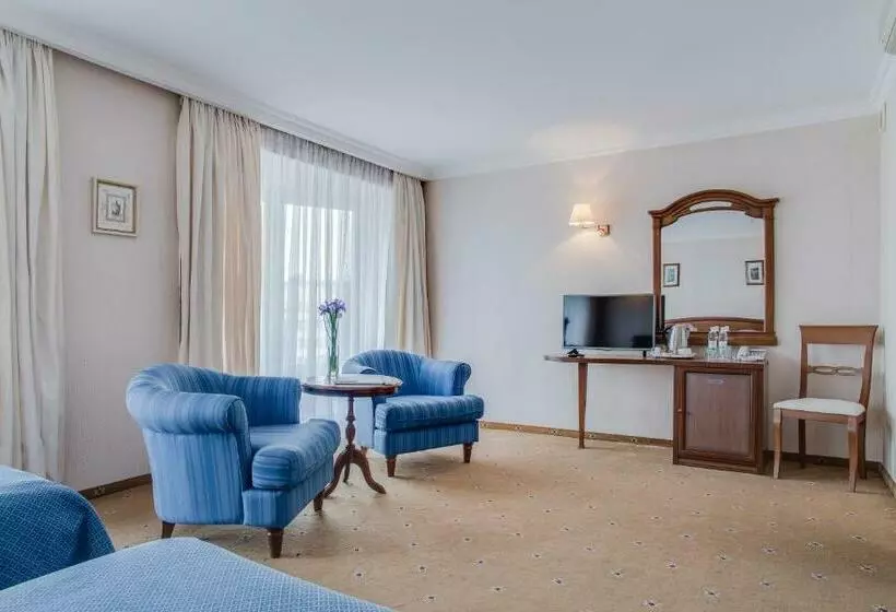 호텔 Intourist Zaporozhie