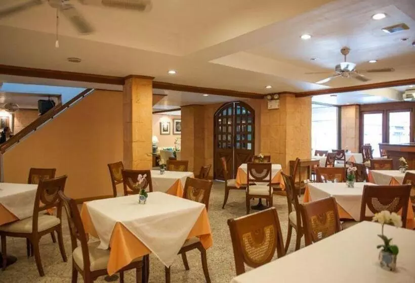 Lido Beach Hotel Pattaya