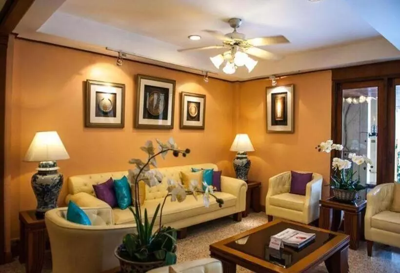 Lido Beach Hotel Pattaya