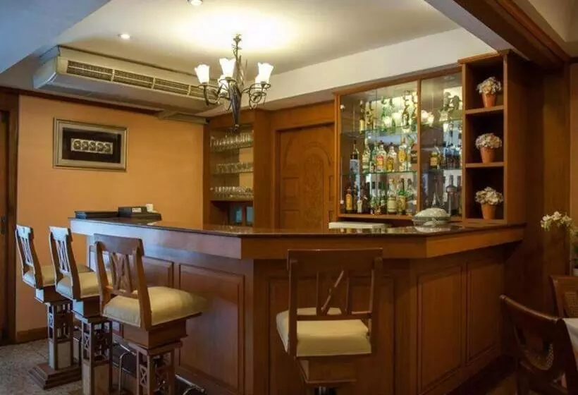 Lido Beach Hotel Pattaya