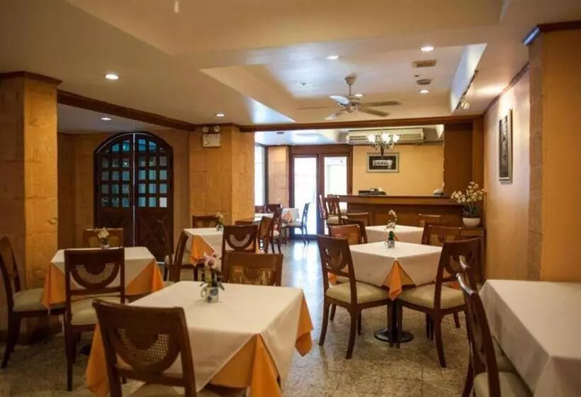 Lido Beach Hotel Pattaya