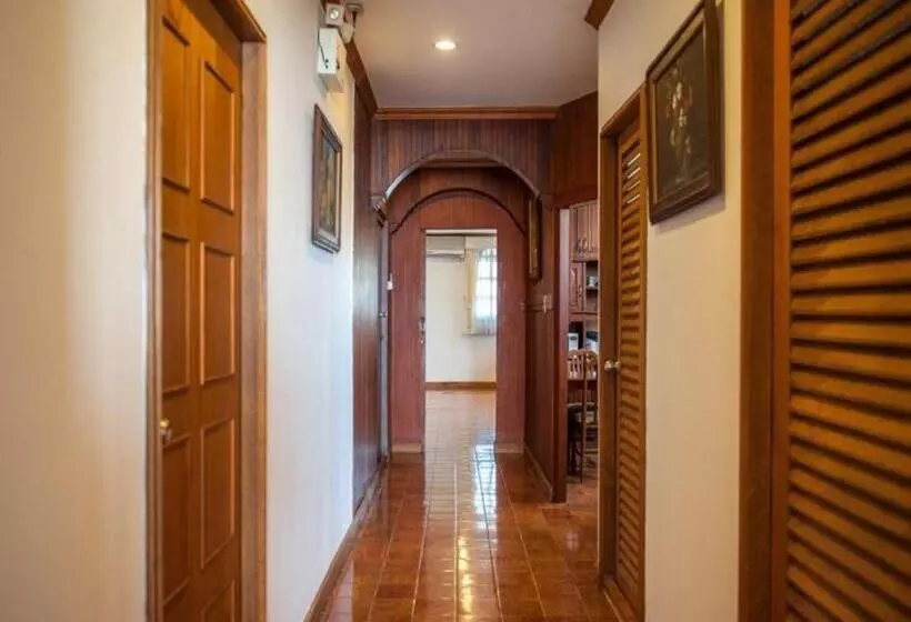 Lido Beach Hotel Pattaya