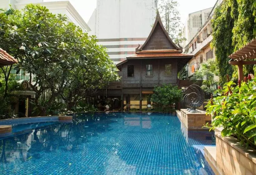 هتل The Rose Residence, Bangkok