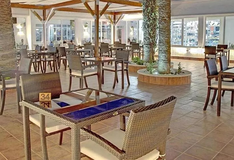 酒店 Sahara Beach Aquapark