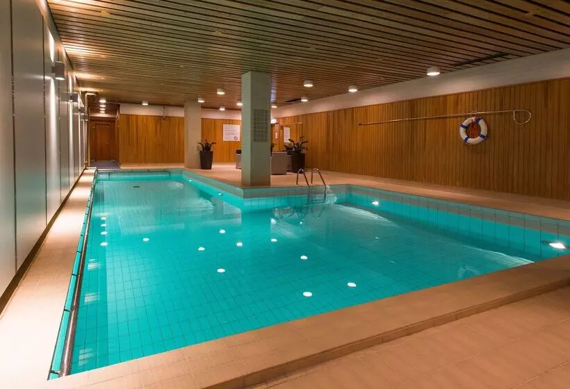 هتل Scandic Oulu Station