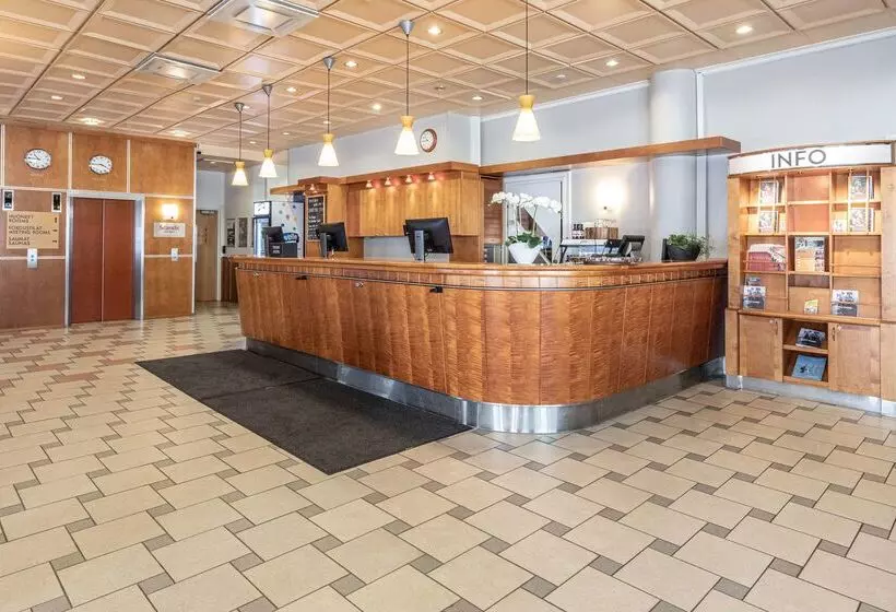 هتل Scandic Oulu Station