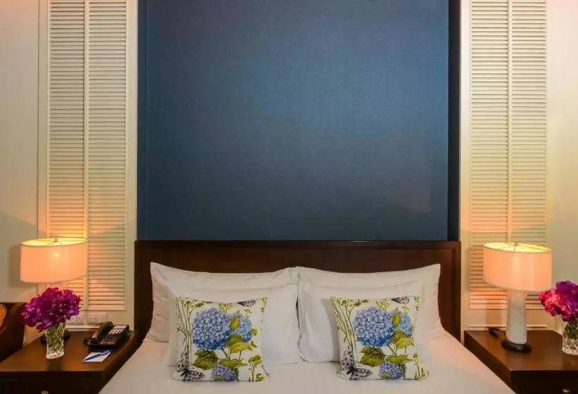 هتل The Rose Residence, Bangkok