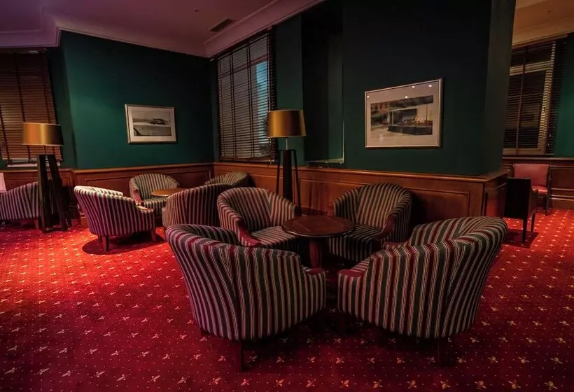 Hotelli Saphir Palace & Spa