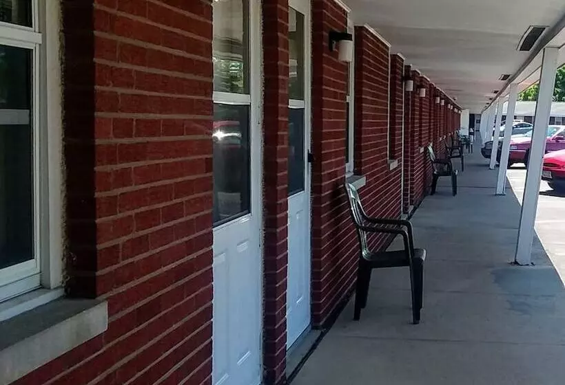 Bay Motel