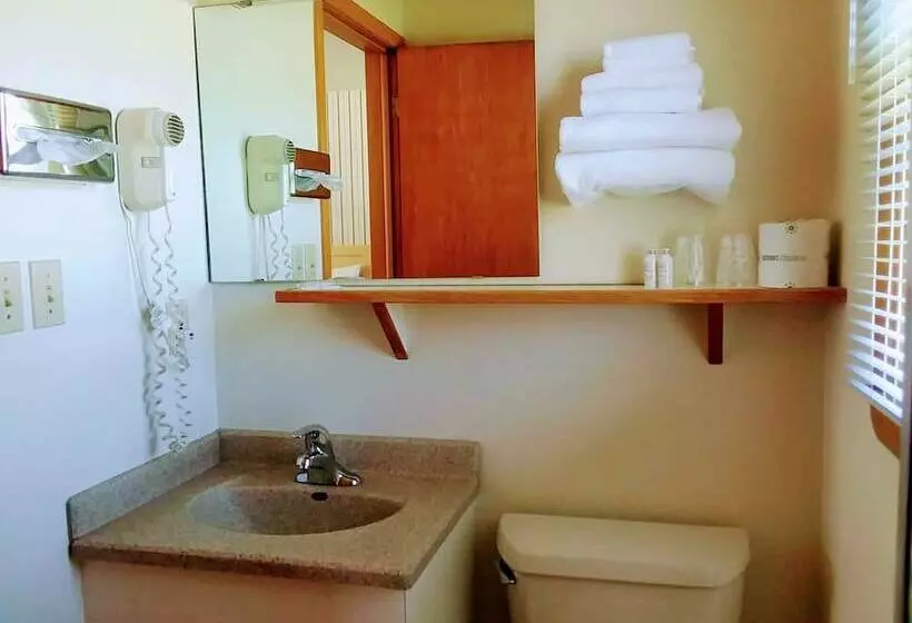 Bay Motel