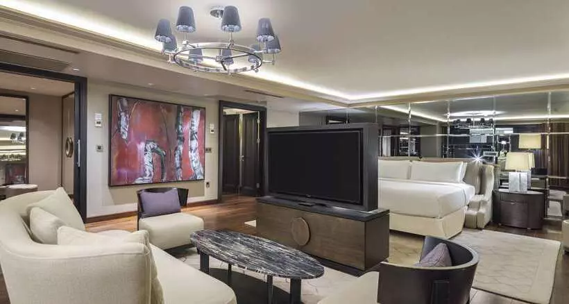 هتل Ankara Hiltonsa