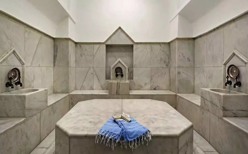 هتل Ankara Hiltonsa