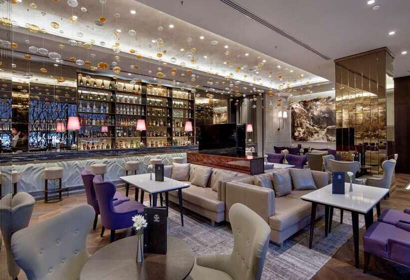 هتل Ankara Hiltonsa