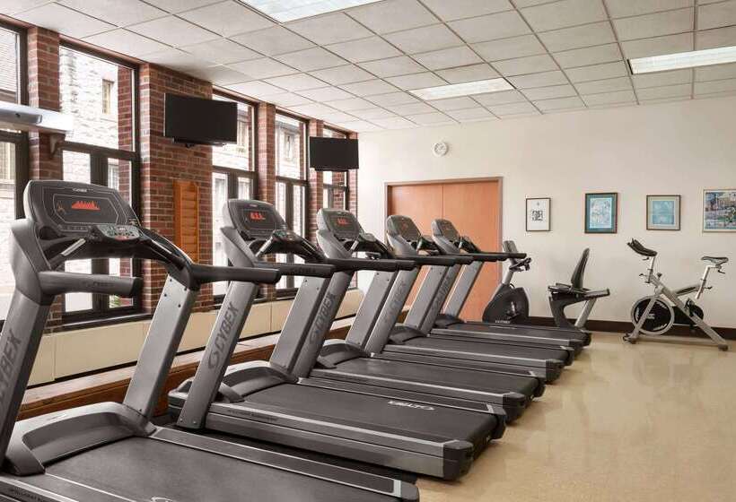 בית מלון כפרי Days Inn By Wyndham Auburn/finger Lakes Region