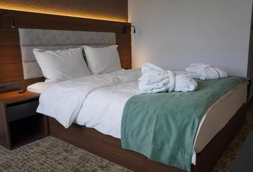 هتل Kirci Thermal & Spa