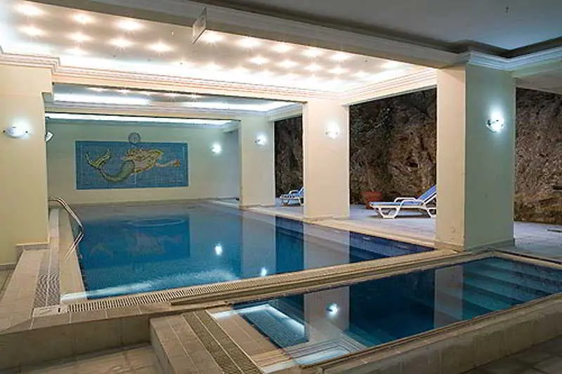 هتل Kirci Thermal & Spa
