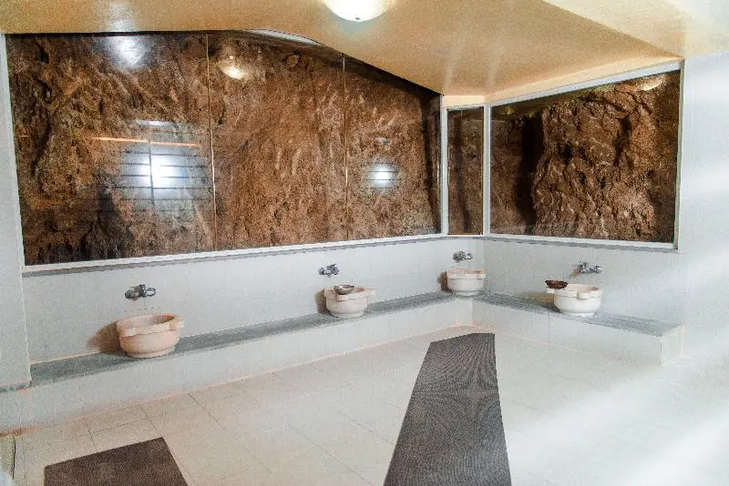 هتل Kirci Thermal & Spa
