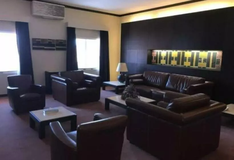 هتل Lake Victoria