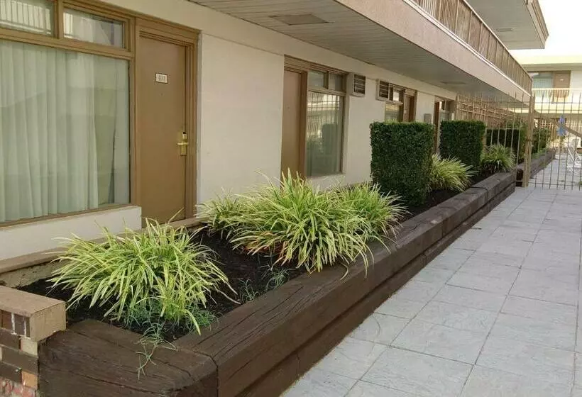 Отель The Pax River