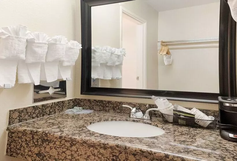 Отель Best Western Amador Inn