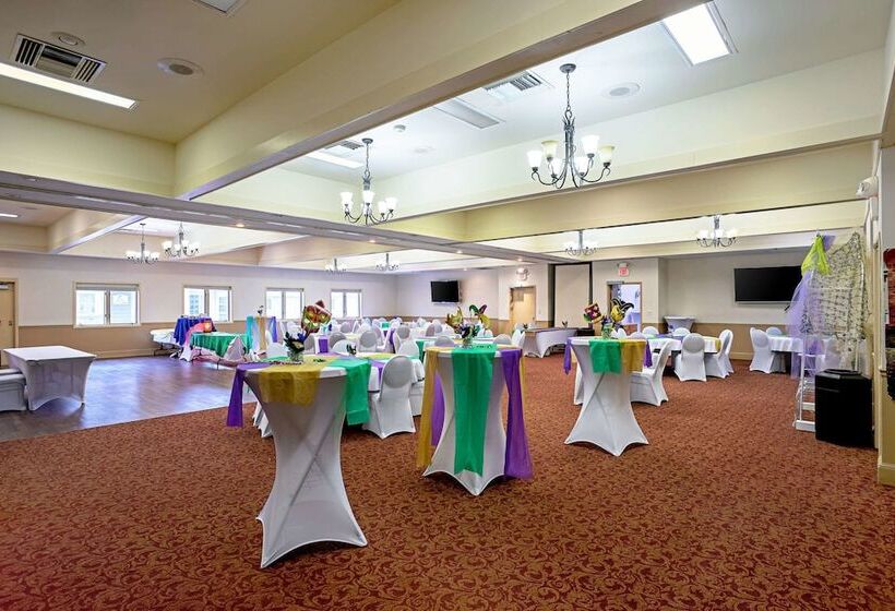 בית מלון כפרי Quality Inn Frontier At Us Hwy 30