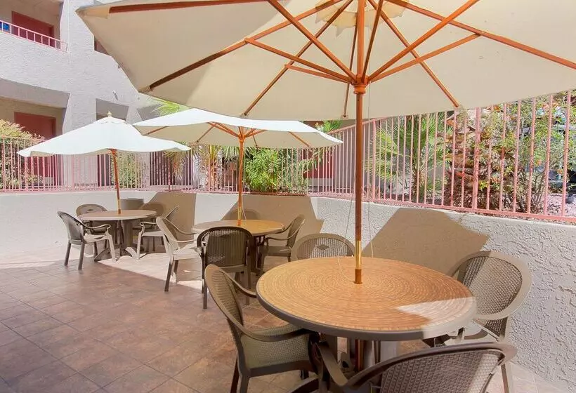 Best Western Innsuites Tucson Foothills Hotel & Suites