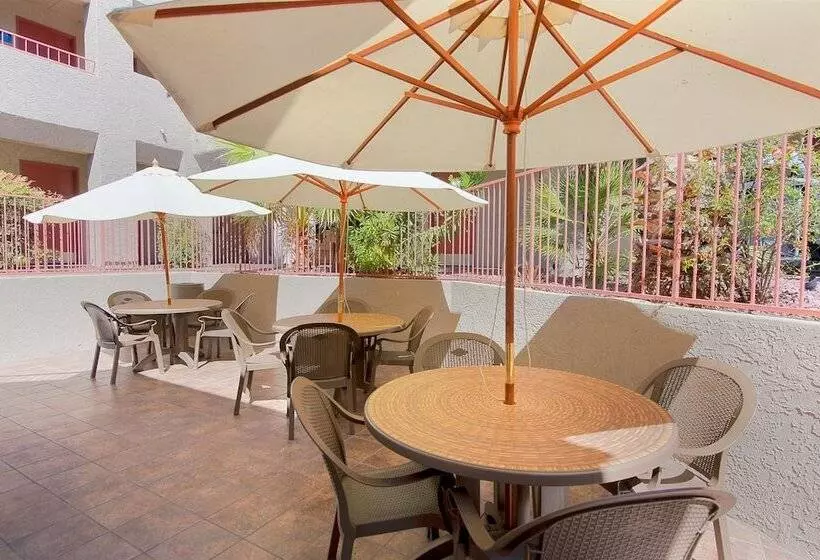 Best Western Innsuites Tucson Foothills Hotel & Suites