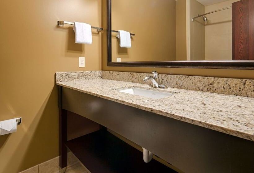 فندق Best Western Paradise Inn