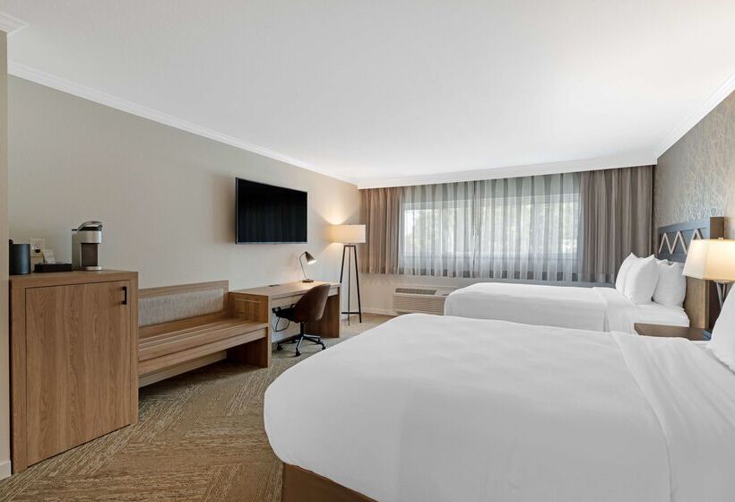 בית מלון כפרי Best Western Plus Inn At The Vines