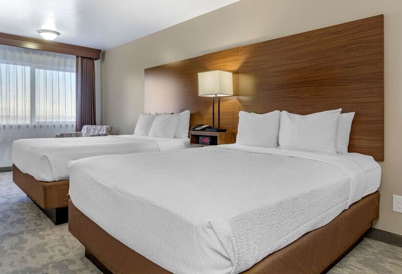 酒店 Best Western Plus Lake Front