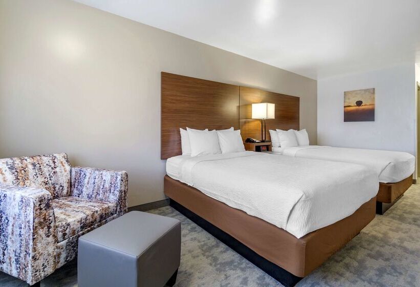 酒店 Best Western Plus Lake Front