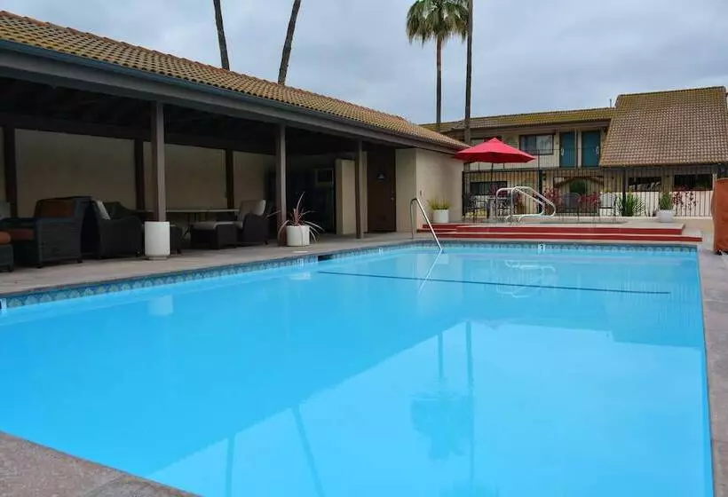 Отель Casa Ojai Inn