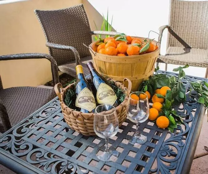 Отель Casa Ojai Inn