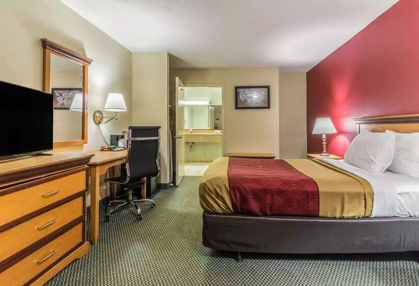 Отель Econo Lodge Whiteville