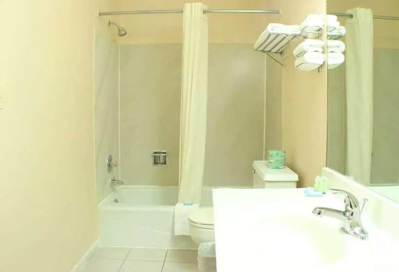 فندق Economy Inn