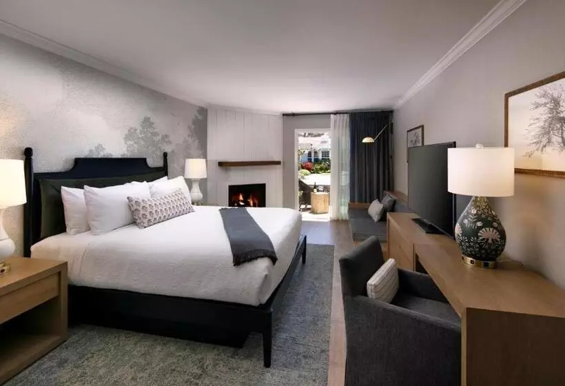 酒店 Fireside Inn On Moonstone Beach