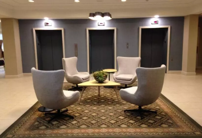 酒店 Holiday Inn & Suites Pittsfield Berkshires, An Ihg