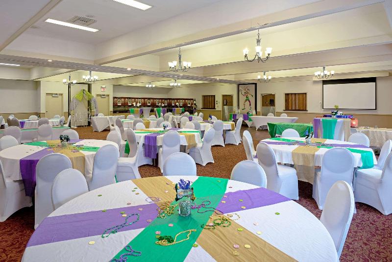 בית מלון כפרי Quality Inn Frontier At Us Hwy 30