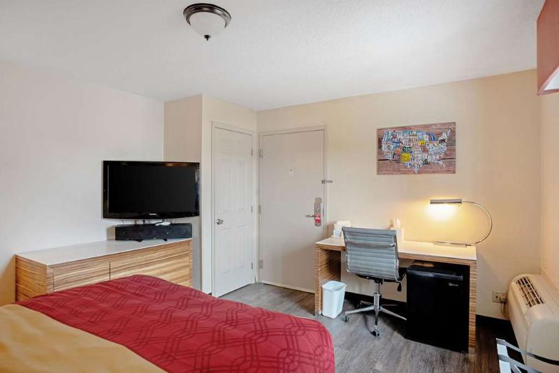 בית מלון כפרי Quality Inn Frontier At Us Hwy 30