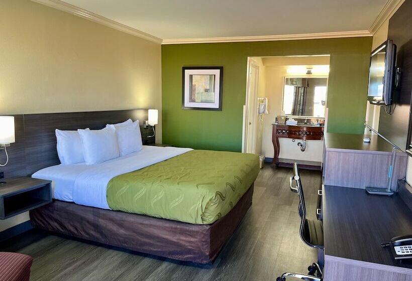 Hotel Quality Inn Klamath Falls  Crater Lake Gateway