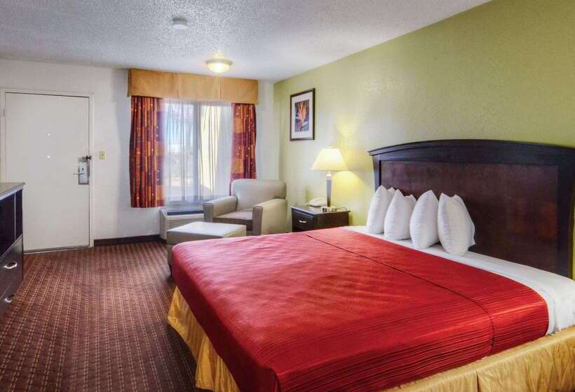 فندق Quality Inn